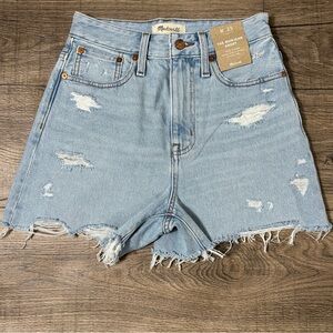 Madewell The Momjean Short Light Wash Distressed Denim Shorts NWT